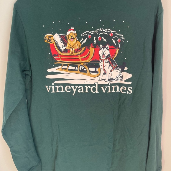 NWT Vineyard Vines Sleigh Dog holiday T-shirt - Picture 3 of 6